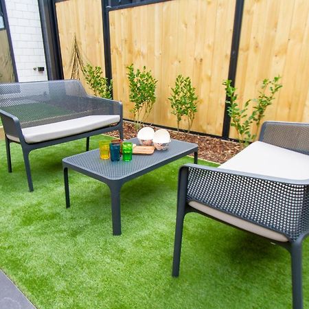 Stylish 2-Bedroom Haven Next To Hagley Park Christchurch Kültér fotó
